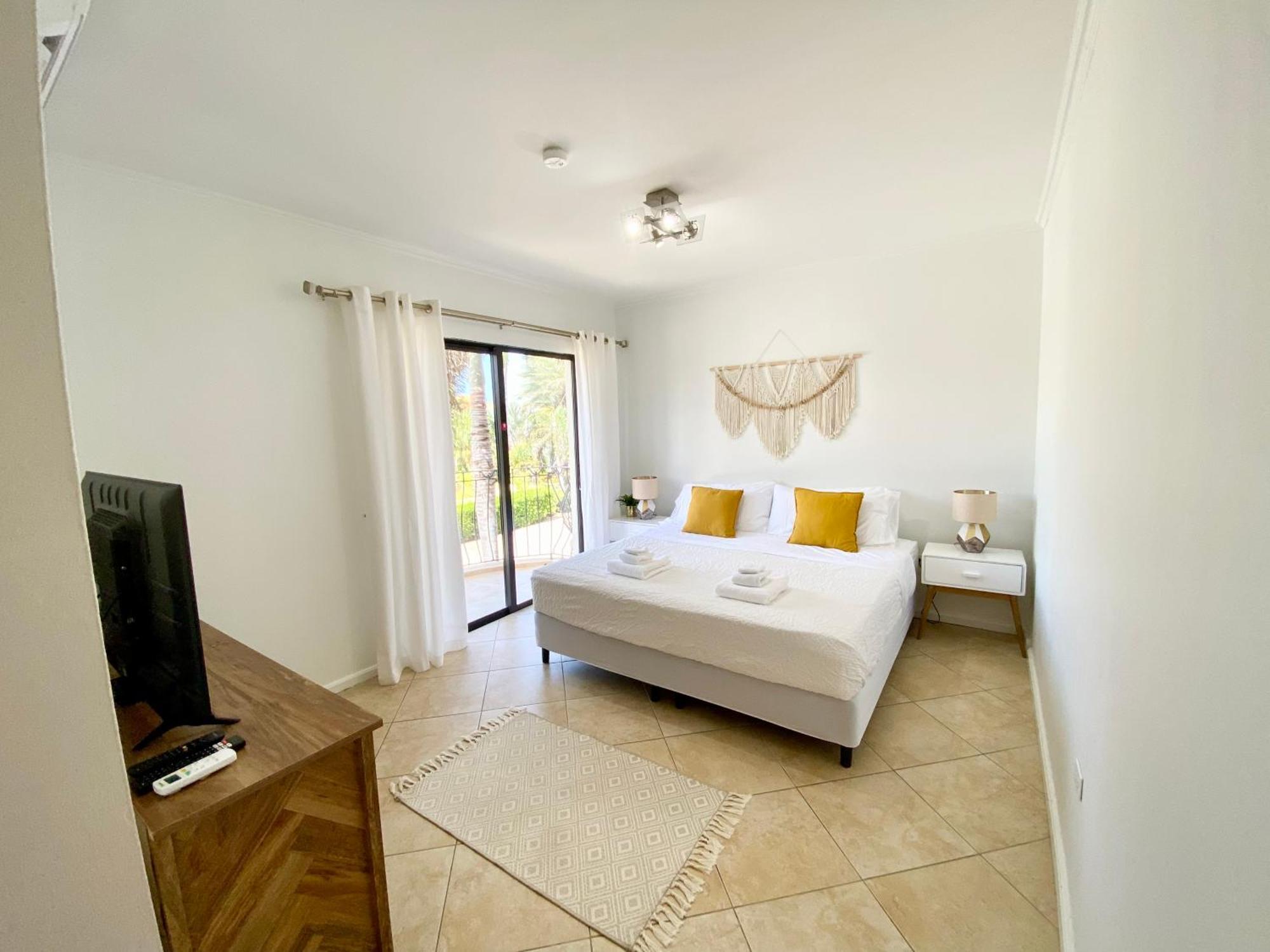 Casa Azure Aruba Villa Palm Beach Exterior photo